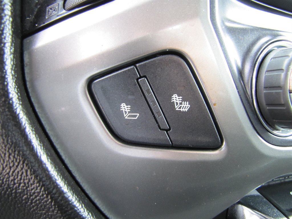 Chevrolet Silverado photo 10