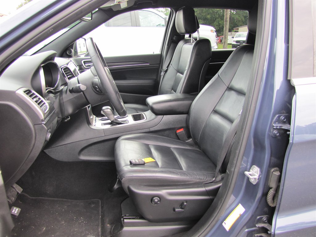 Jeep Grand Cherokee photo 7