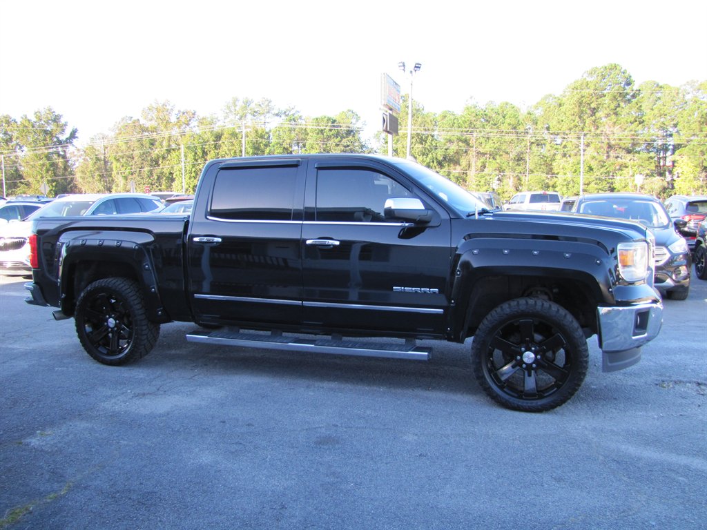 GMC Sierra photo 4