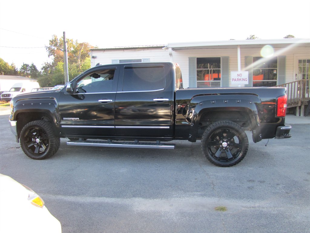 GMC Sierra photo 8