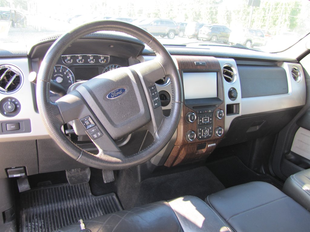 Ford F-150 photo 9