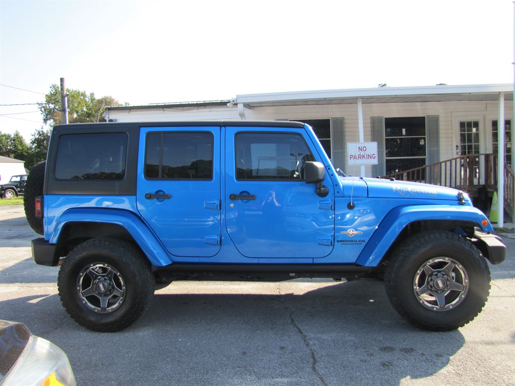 Jeep Wrangler photo 4