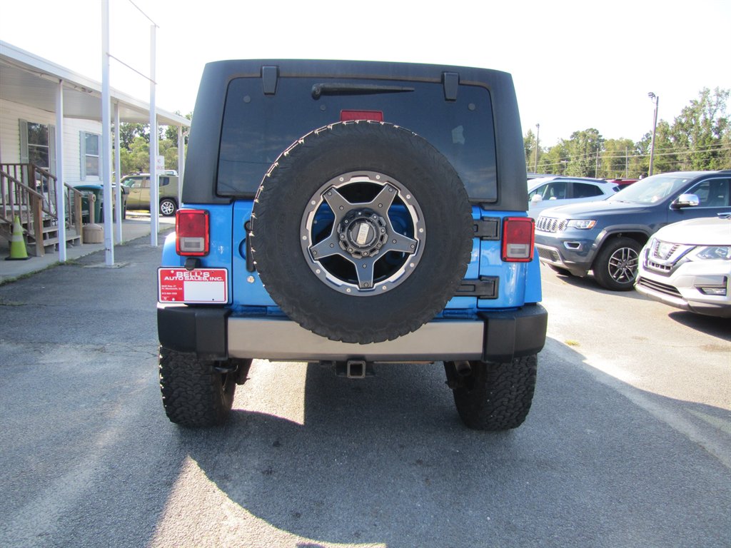 Jeep Wrangler photo 6