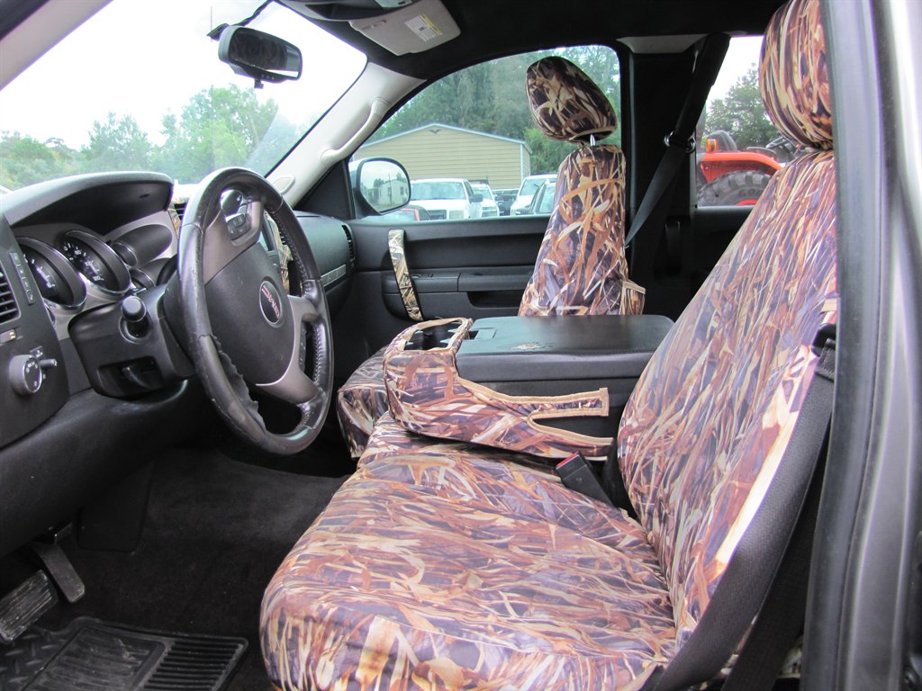 GMC Sierra photo 8