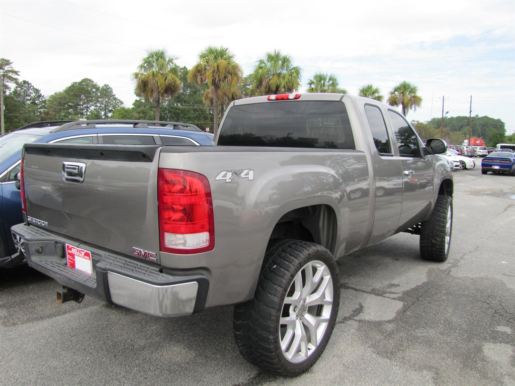 GMC Sierra photo 4