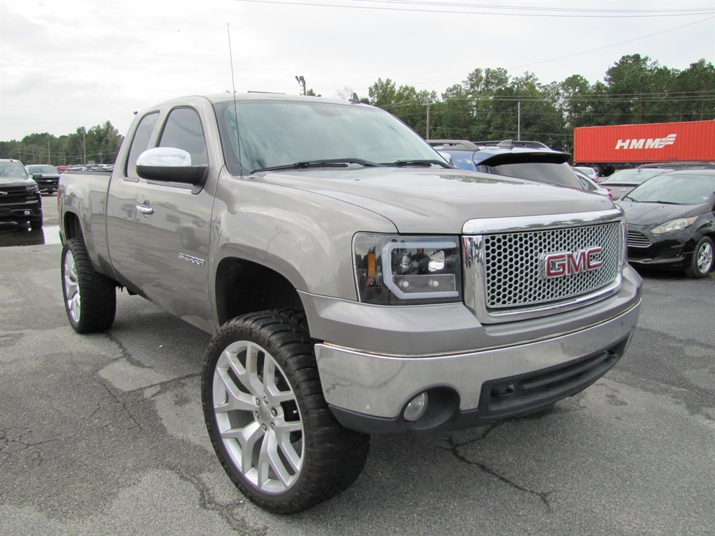 GMC Sierra photo 3