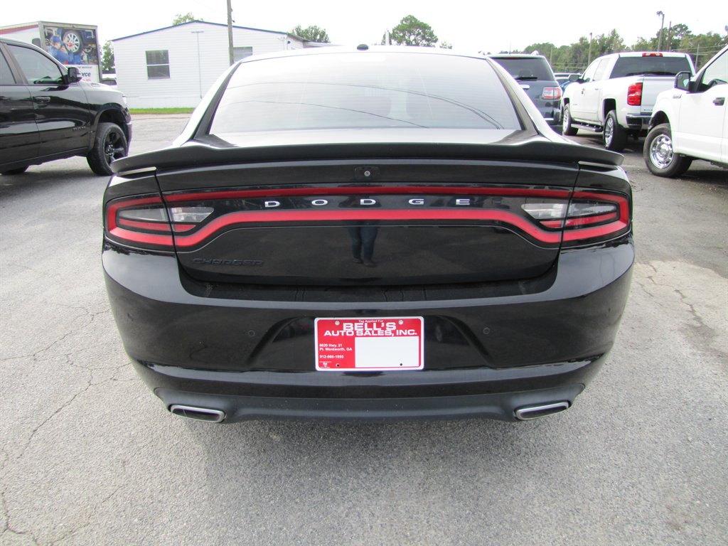 Dodge Charger photo 6