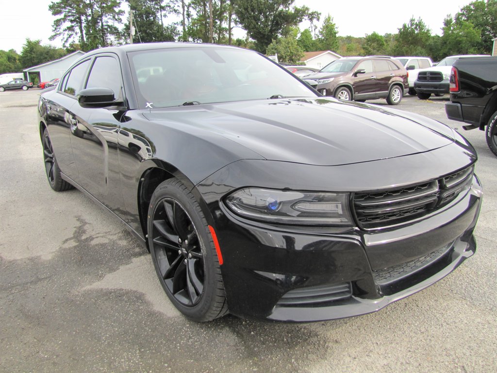 Dodge Charger photo 3