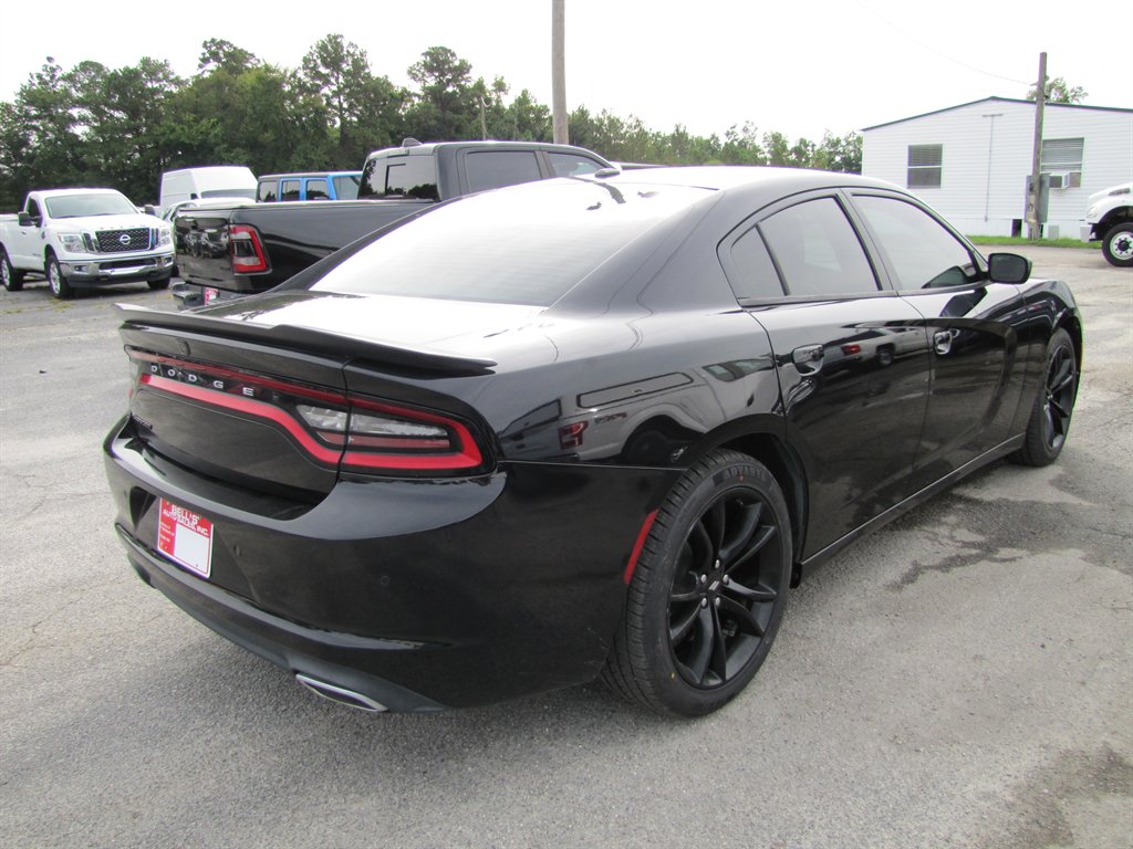 Dodge Charger photo 5