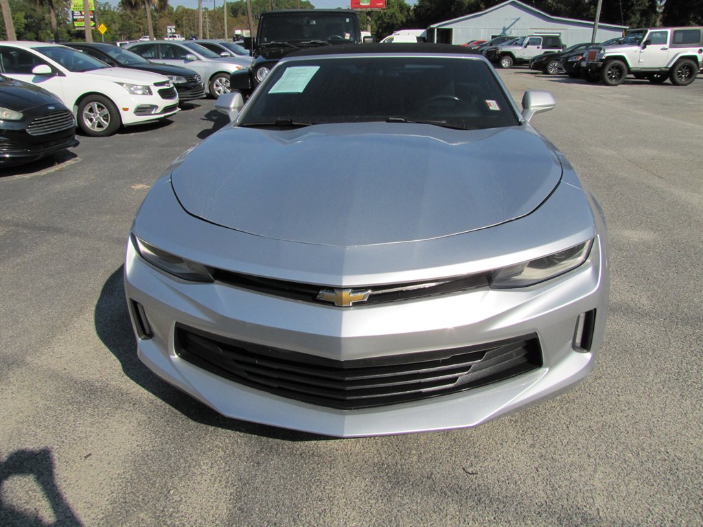 Chevrolet Camaro photo 2