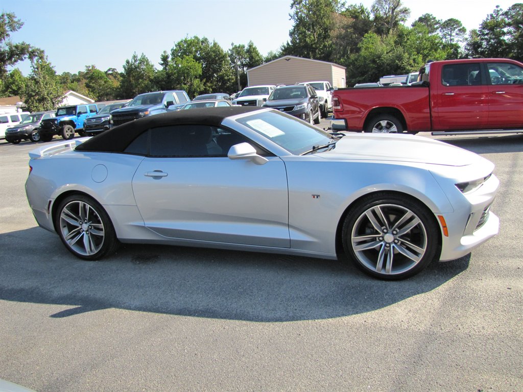 Chevrolet Camaro photo 4