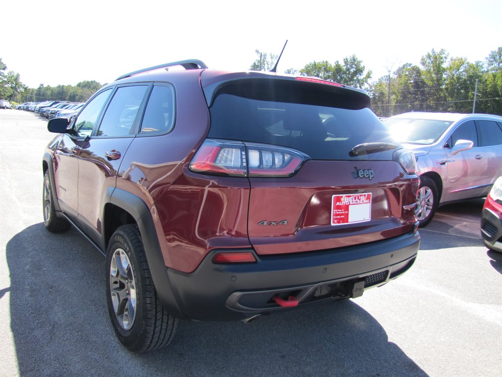 Jeep Cherokee photo 6
