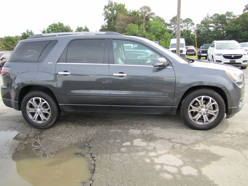 GMC Acadia photo 4