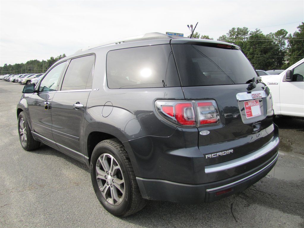 GMC Acadia photo 7
