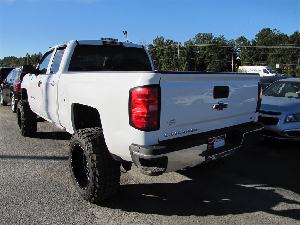Chevrolet Silverado photo 6