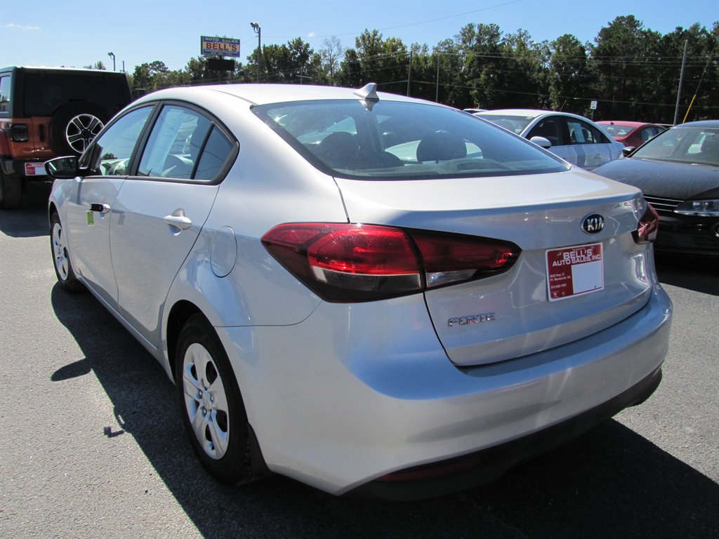 Kia Forte photo 6