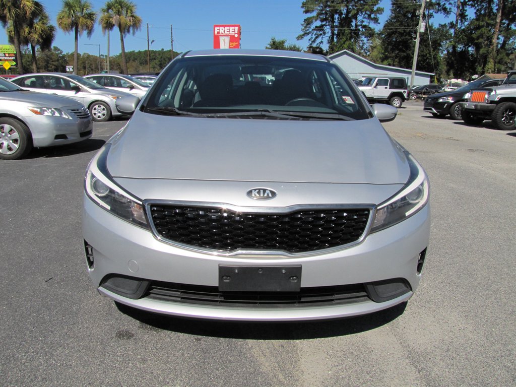 Kia Forte photo 2
