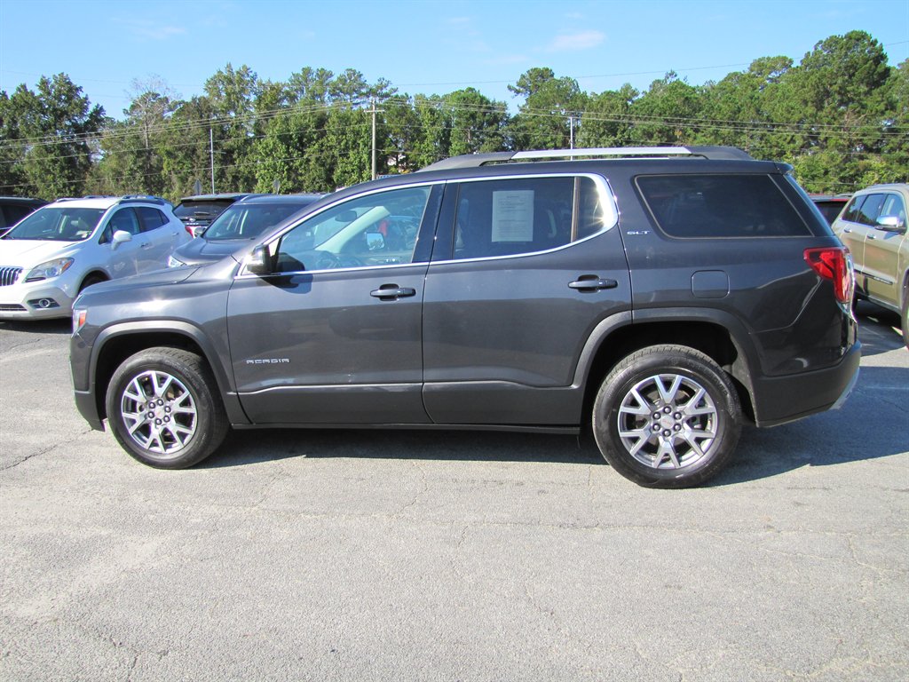 GMC Acadia photo 8