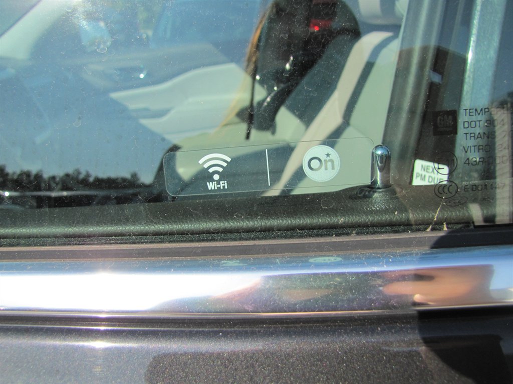 GMC Acadia photo 12