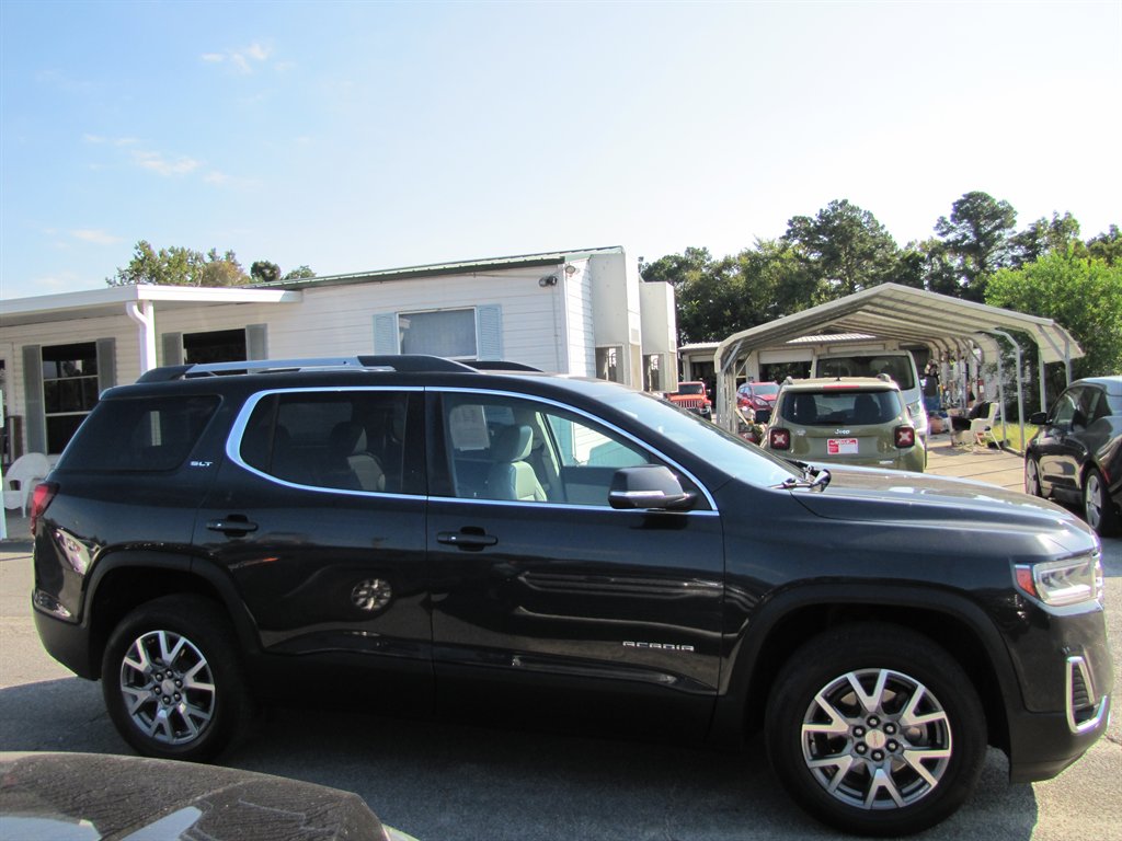 GMC Acadia photo 4
