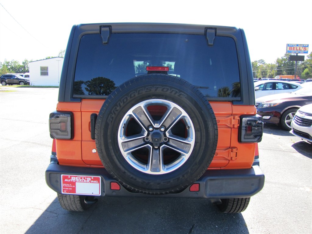 Jeep Wrangler photo 5