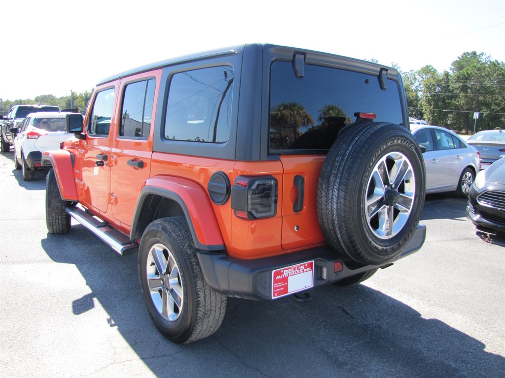 Jeep Wrangler photo 6