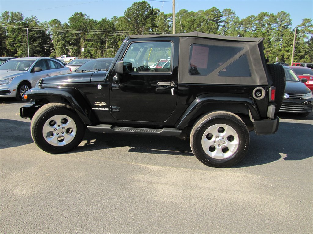 Jeep Wrangler photo 8